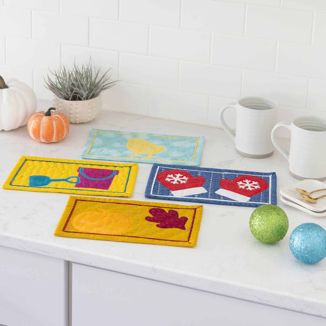 GO! Seasonal Mug Rugs Pattern