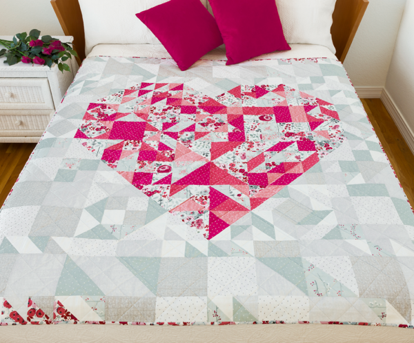 GO! Qube 12" Pieced Heart Quilt (Lifestyle)