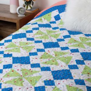 pq11567-10in-upbeat-angles-throw-quilt-lifestyle-web