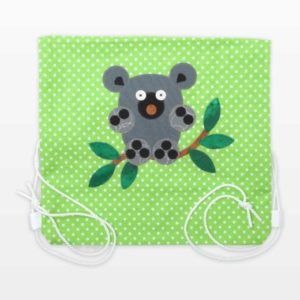 pq11557-cuddle-me-koala-cinch-bag-flat-web