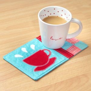 pq11818-go-hot-drink-mug-rug-lifestyle-web