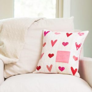 pq11834-go-love-note-pillow_lifestyle-1_web