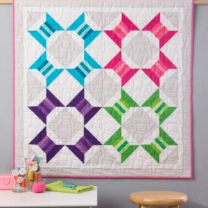 55180-pq11490-go_-spools-squared-quilt-lifestyle-tall