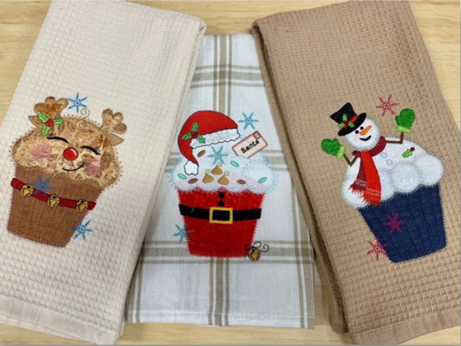 Fast Crafts – Christmas Tea Towels