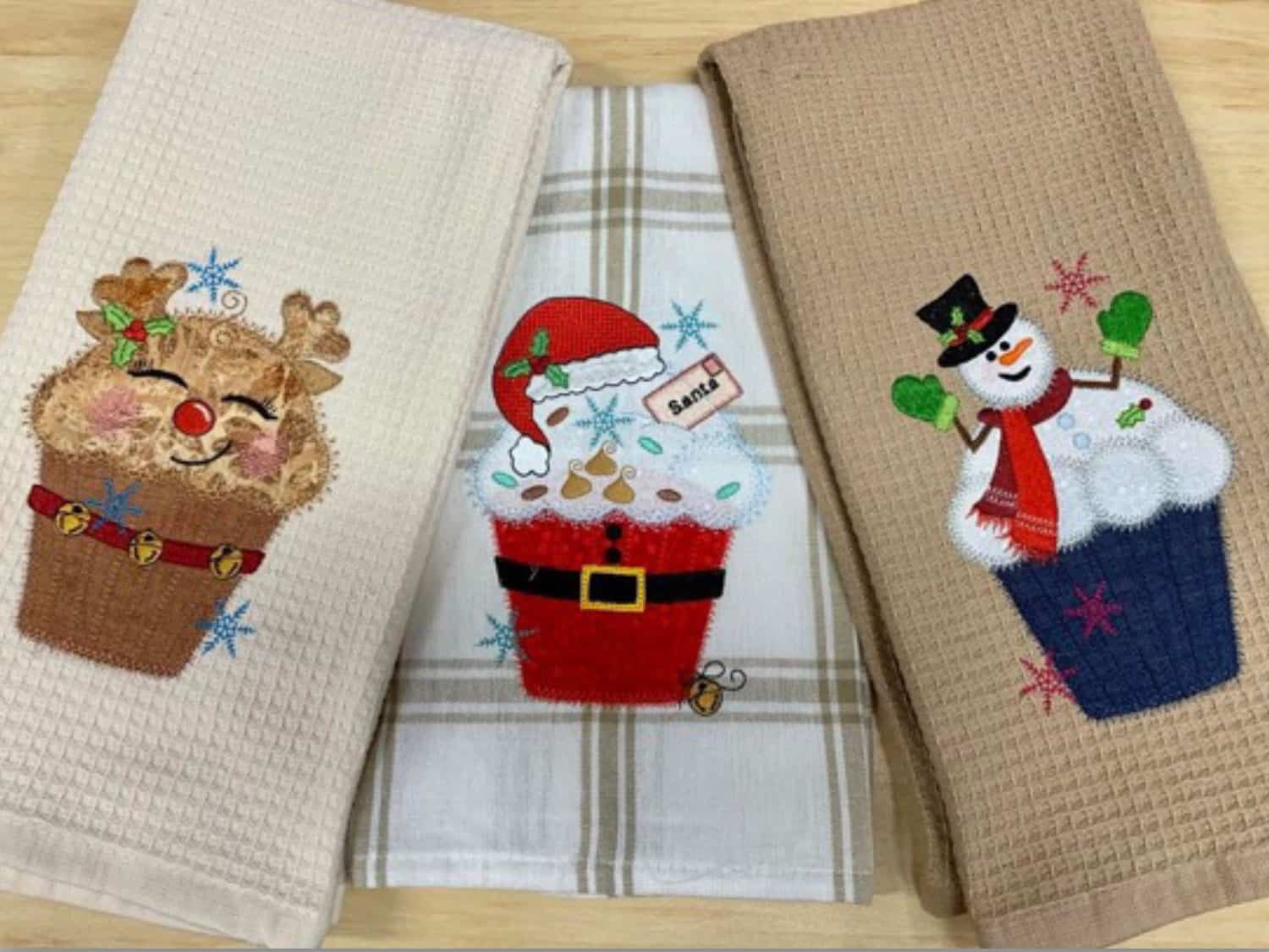 How to make Christmas tea Towels