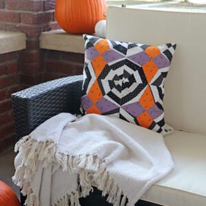 go! mill and stars halloween pillow pattern